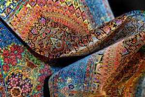 فرش ابریشمی قم